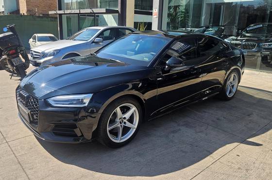 AUDI A5 2.0 TFSI GASOLINA SPORTBACK PERFORMANCE BLACK S TRONIC AUDI A5 2.0 TFSI GASOLINA SPORTBACK PERFORMANCE BLACK S TRONIC